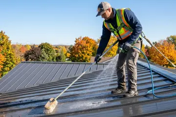 Metal roof cleaning before winter: Safe methods that protect the finish