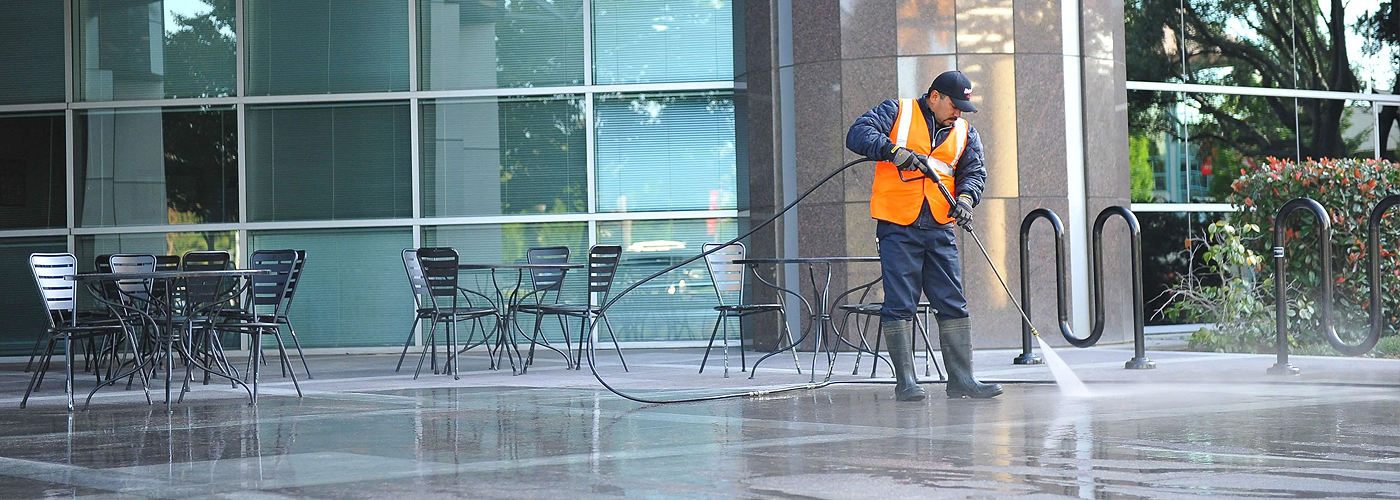 Commercial Pressure Washing Service
