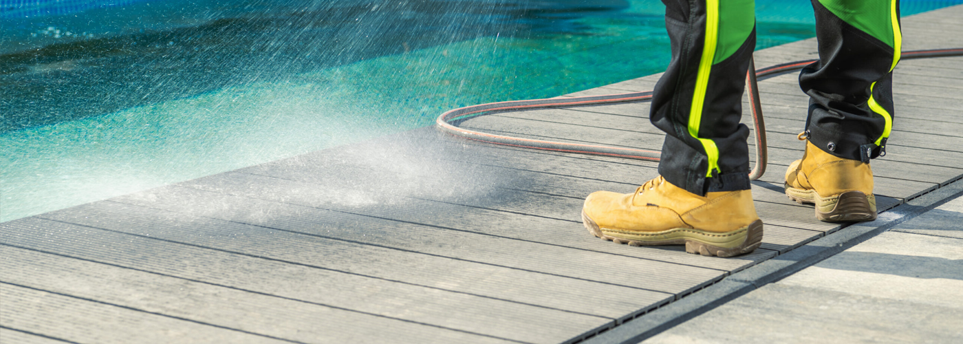 Pool Deck Cleaning Service