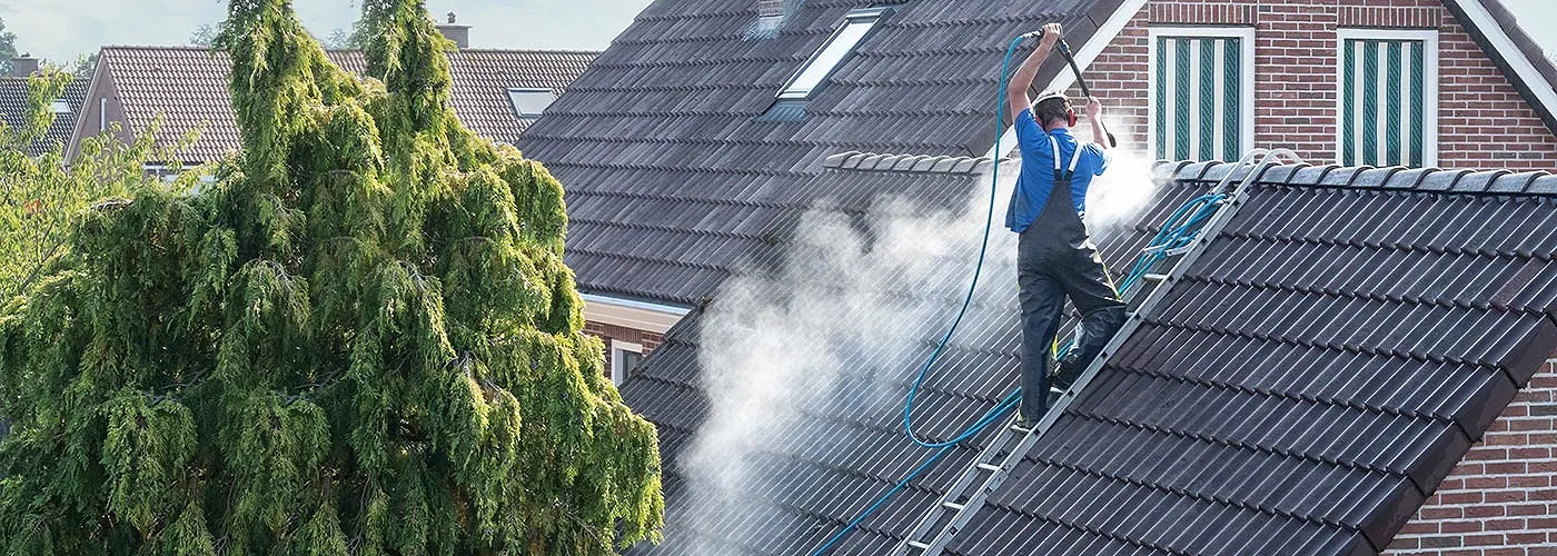 Roof Cleaner, Fairhaven, Massachusetts